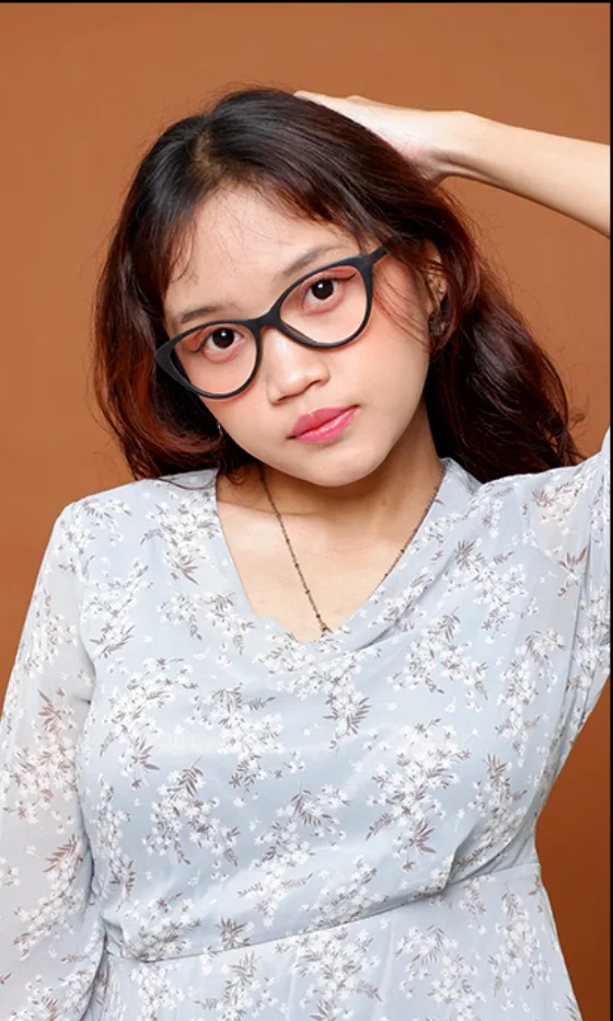 Contoh latar Cokelat